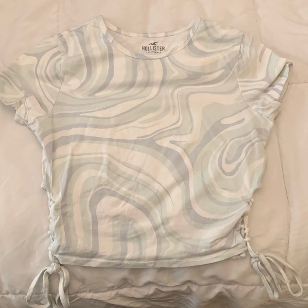 Hollister White & Green Marble Baby Tee Size S